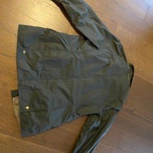 Barbour Beadnell Lighweight Waxed Jacket - Size 6 US